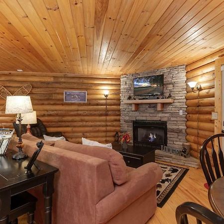 Villa Log Cabin! 1Mile From The Action! Private Lane! Hot Tub! Pool Table! Pigeon Forge Exterior foto