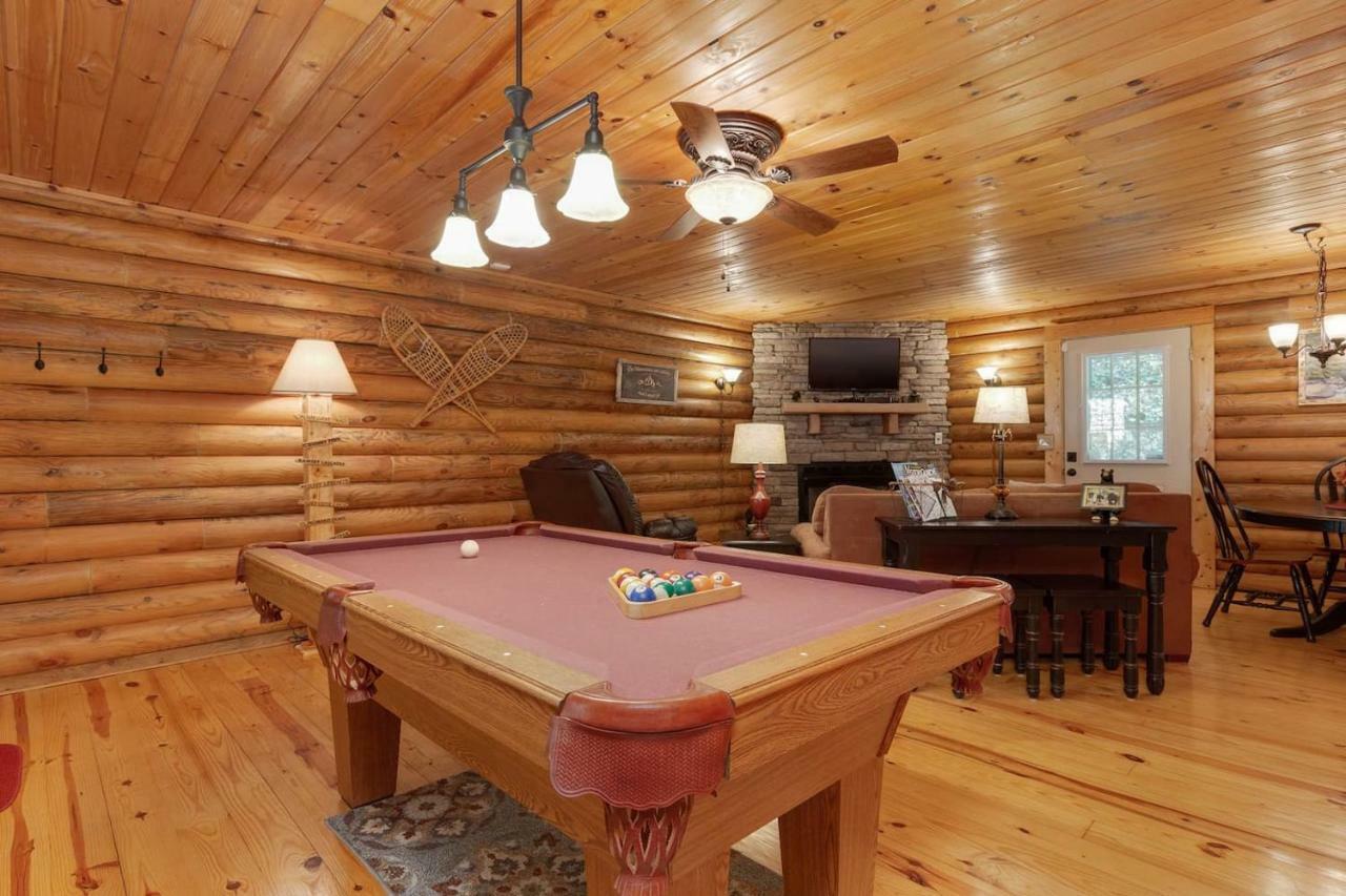 Villa Log Cabin! 1Mile From The Action! Private Lane! Hot Tub! Pool Table! Pigeon Forge Exterior foto