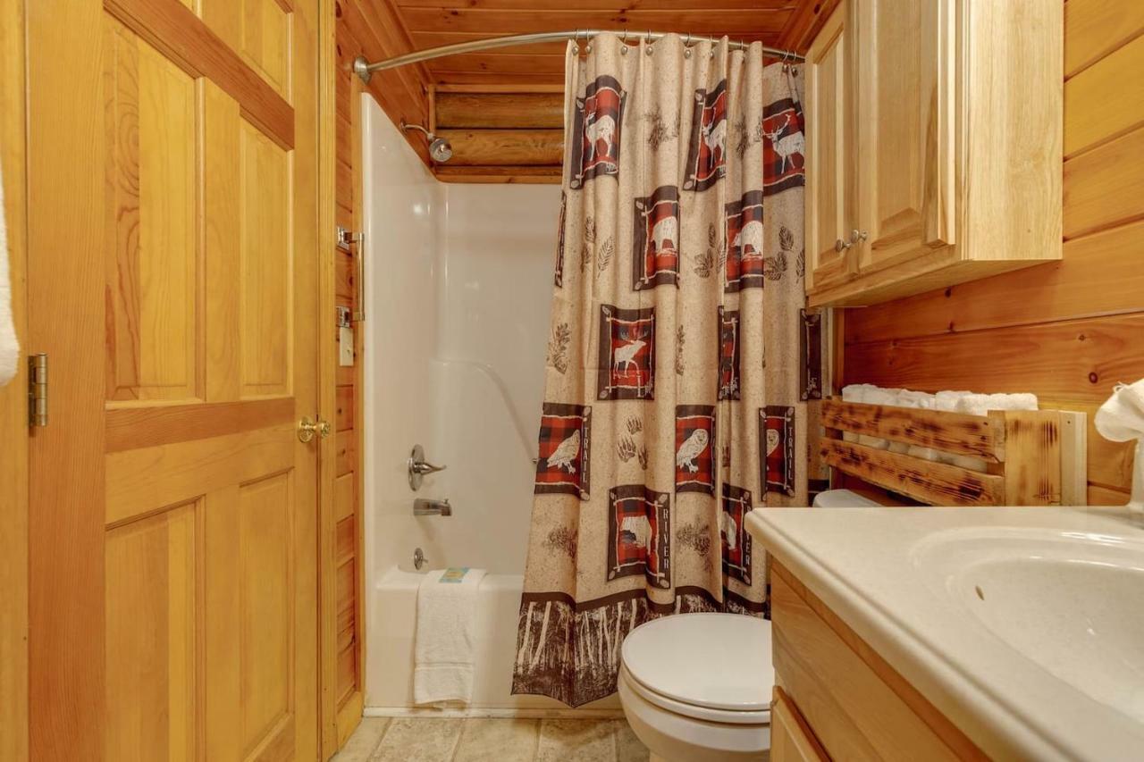 Villa Log Cabin! 1Mile From The Action! Private Lane! Hot Tub! Pool Table! Pigeon Forge Exterior foto