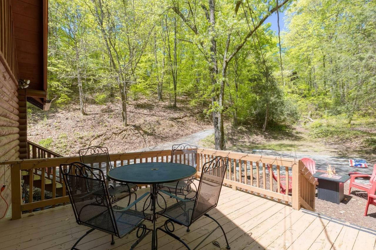 Villa Log Cabin! 1Mile From The Action! Private Lane! Hot Tub! Pool Table! Pigeon Forge Exterior foto